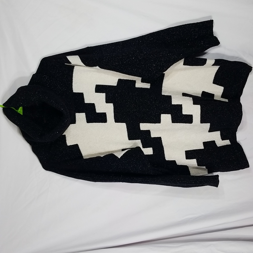 ellen tracy vintage high turtle neck sweater Size L  (Rare / unique )